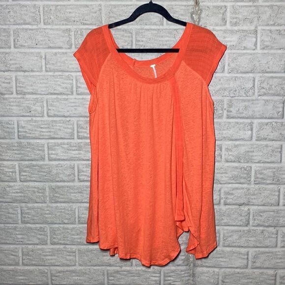 ⭐️NWT MSRP $58 Free People Keep it Casual Tee Women's Size Small - Picture 6 of 7